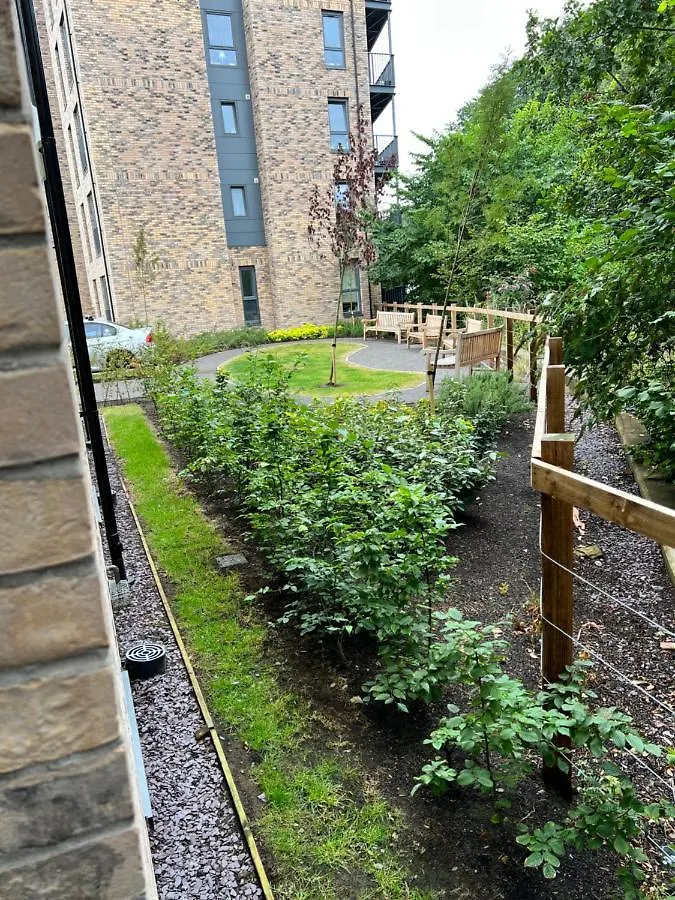 Water Walk Apartment Edinburgh